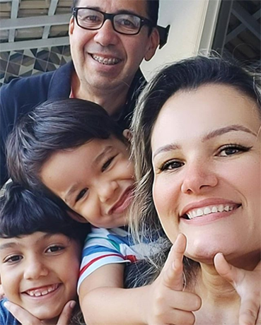 foto da família de Jairinho